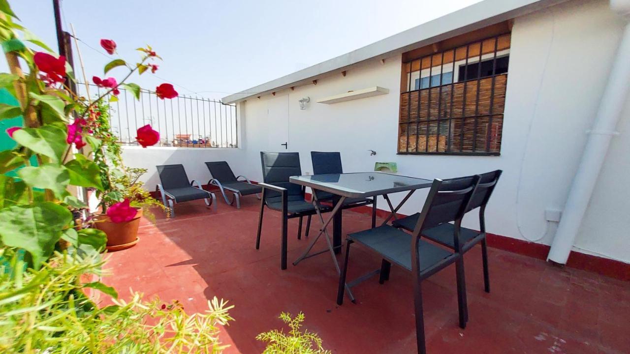 Апартаменты Atico En Calatrava - Vistas Y Gran Terraza Privada Севилья Экстерьер фото